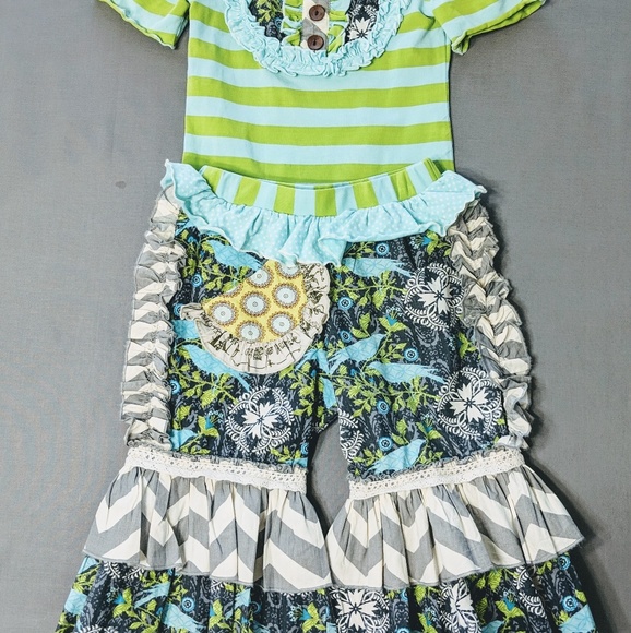 Mustard Pie Ruffle Capris - Picture 4 of 6